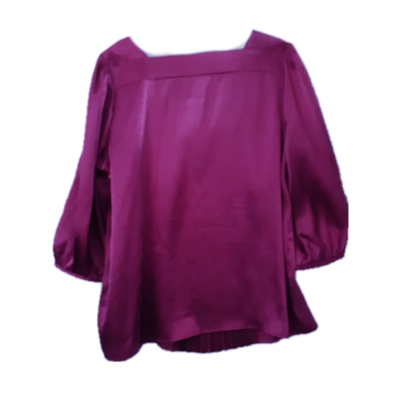 Ivy Chic Satin Bouse with 3/4 Sleeves - Picture 2 of 2